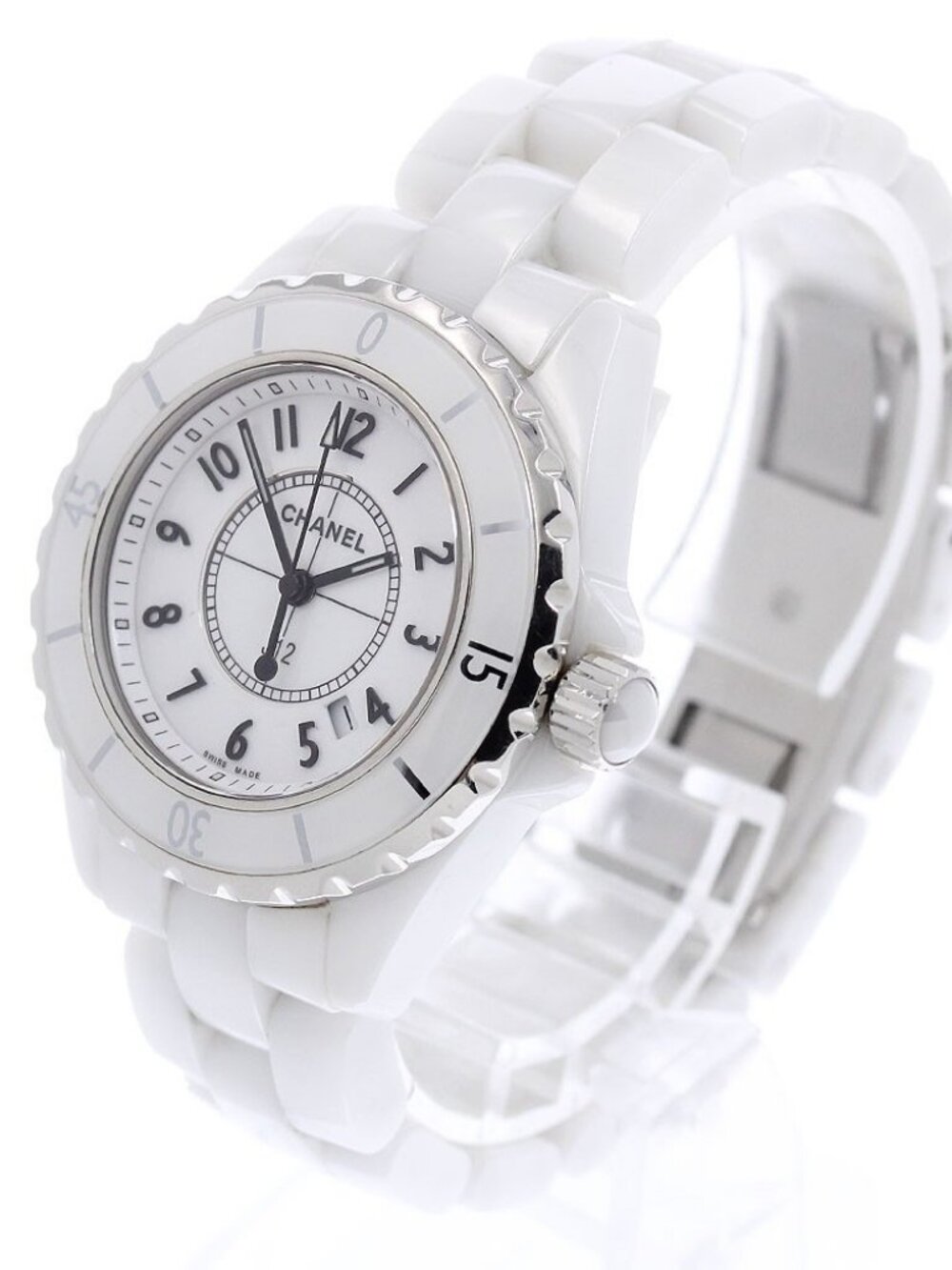 CHANEL J12 - Picture 11 of 13